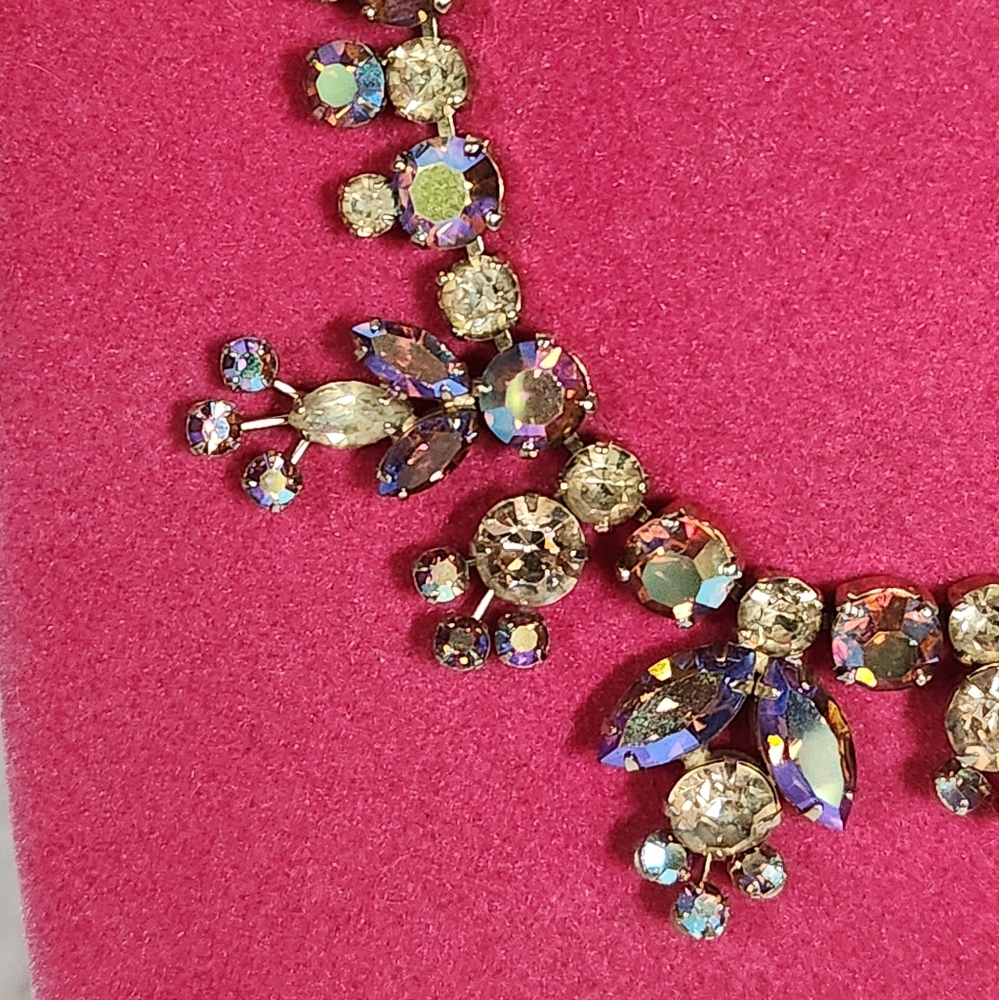 Sherman crystal necklace features blue, pink, purple, brown aurora borealis - Picture 6 of 11